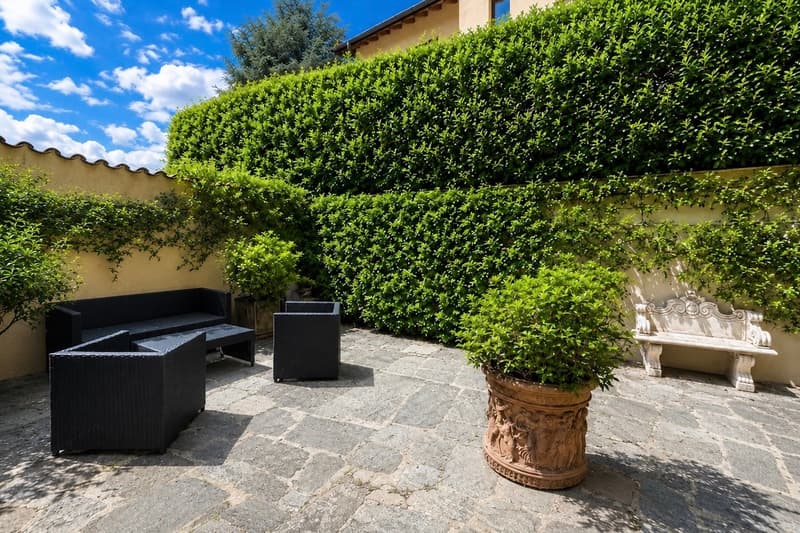 Elegante dimora storica con corte privata a Gentilino (21)