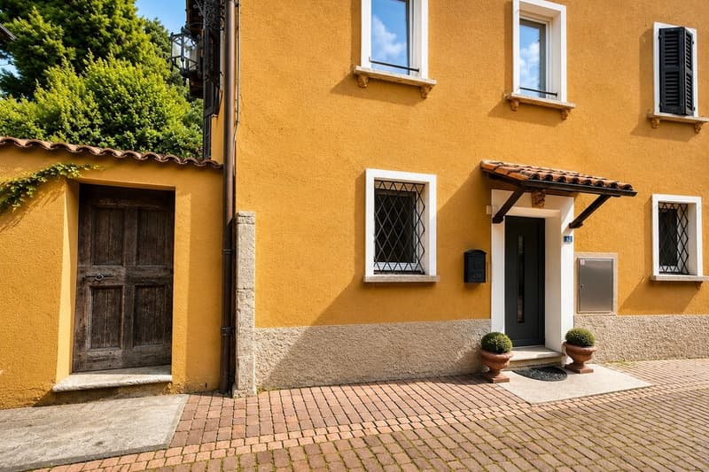 Elegante dimora storica con corte privata a Gentilino (23)