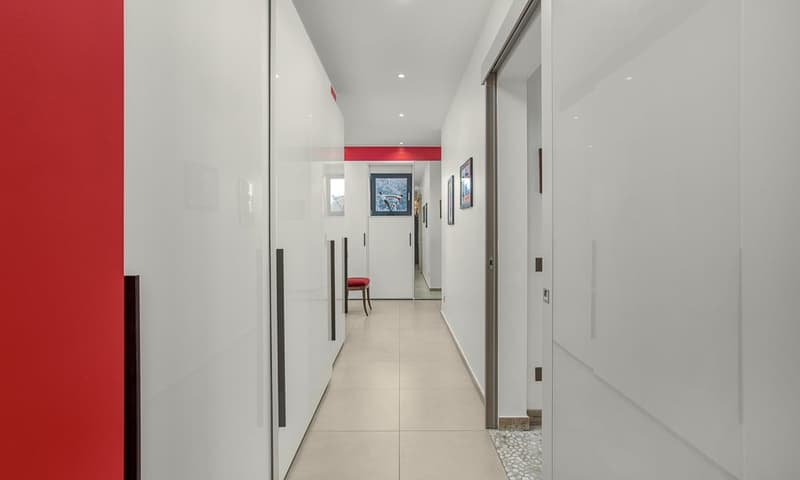 Exclusive apartment in the heart of Lugano (15)