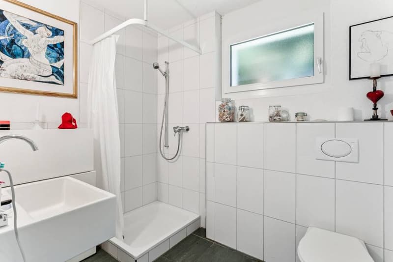 Elegant and bright architect's house in Gletterens (9)