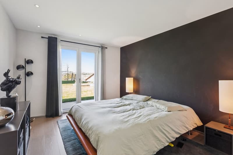 Villa Solaris - Élégance moderne baignée de lumière (8)