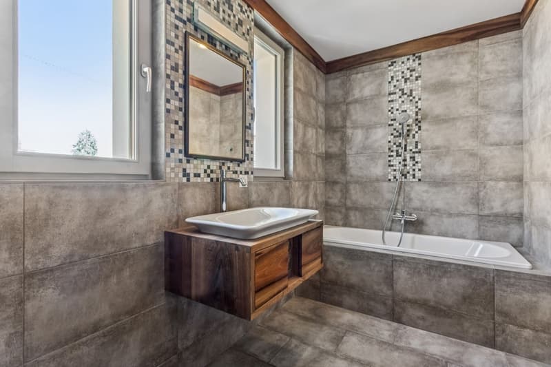 Maison individuelle 6.5 pièces rénovée avec soin (7)