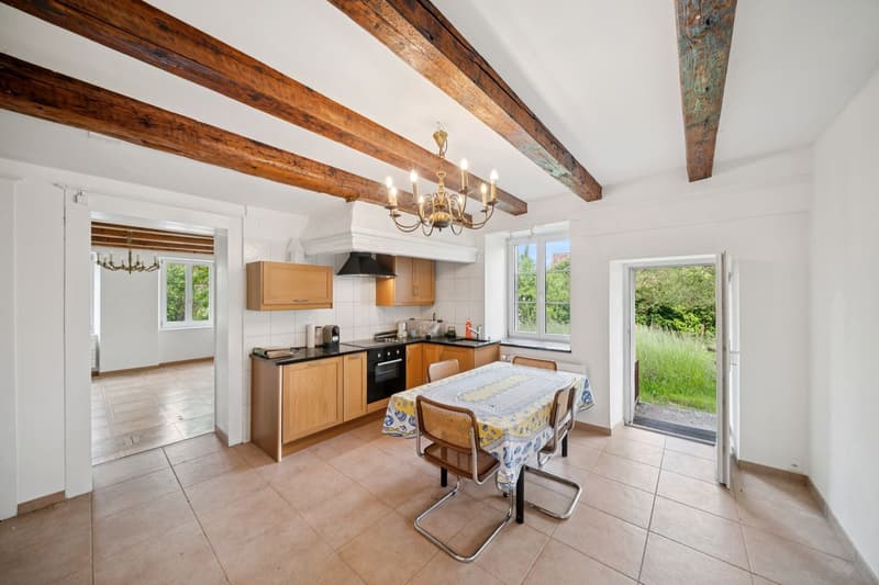 Ensemble immobilier à rénover au coeur de Baulmes, 2'934 m (10)