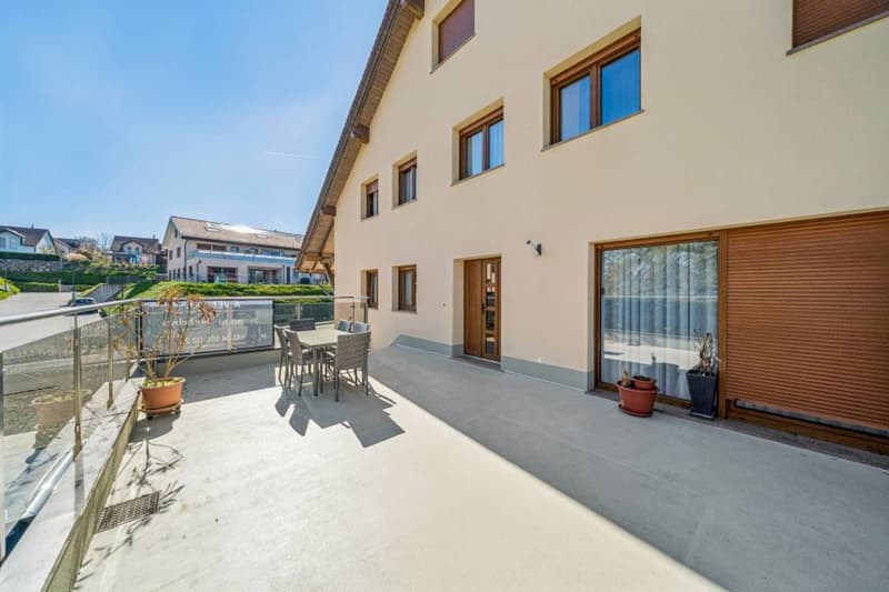 Exclusivité Switzerland Sotheby's maison avec dépôt (4)