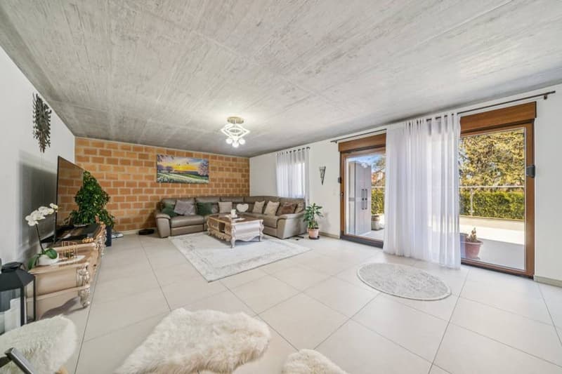 Exclusivité Switzerland Sotheby's maison avec dépôt (6)