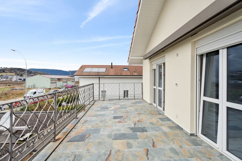 House 6.5 rooms - Yverdon-les-Bains with potential for transformation (11)