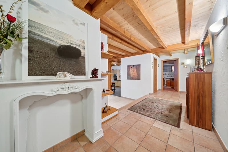 Geräumige 4.5-Zimmer-Wohnung mit Loggia in Champagne (7)