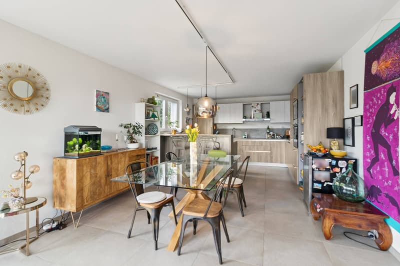 RARE 4.5 ROOM APARTMENT WITH 30M² TERRACE IN THE HEIGHTS OF LAUSANNE (6)