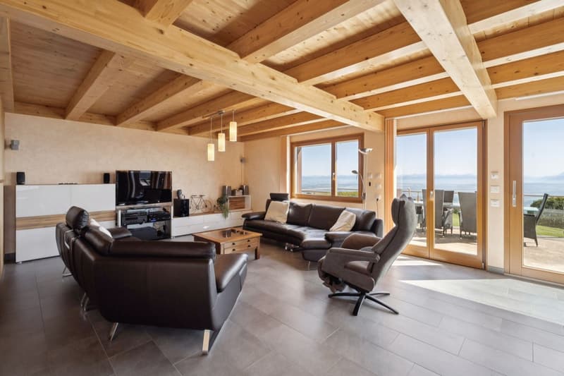 Chalet in Holzkonstruktion mit atemberaubendem Panoramablick (8)