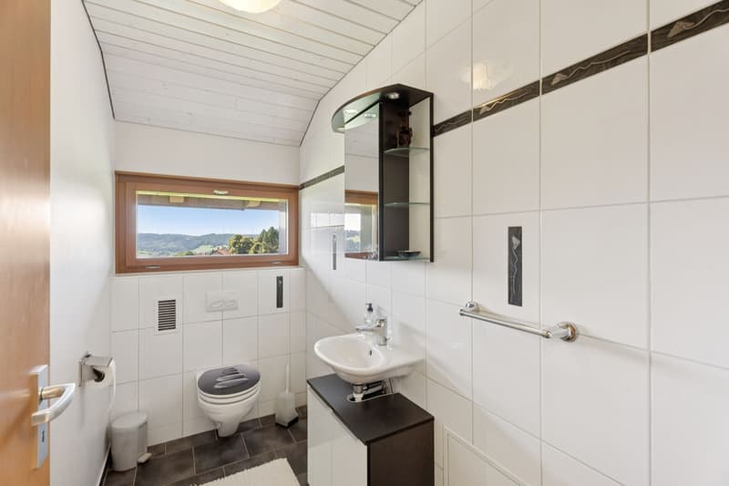 Wooden frame chalet with breathtaking panoramic view (11)