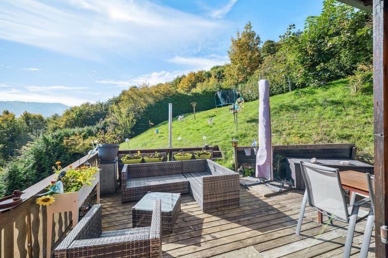 Welcoming chalet with a panoramic view of the plain and the Alps (9)