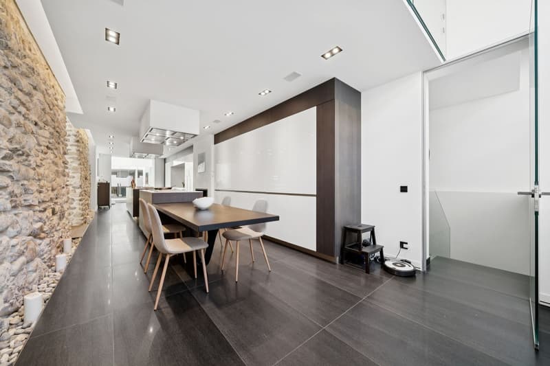 Absolute luxury and discretion: renovated farm with indoor spa (6)