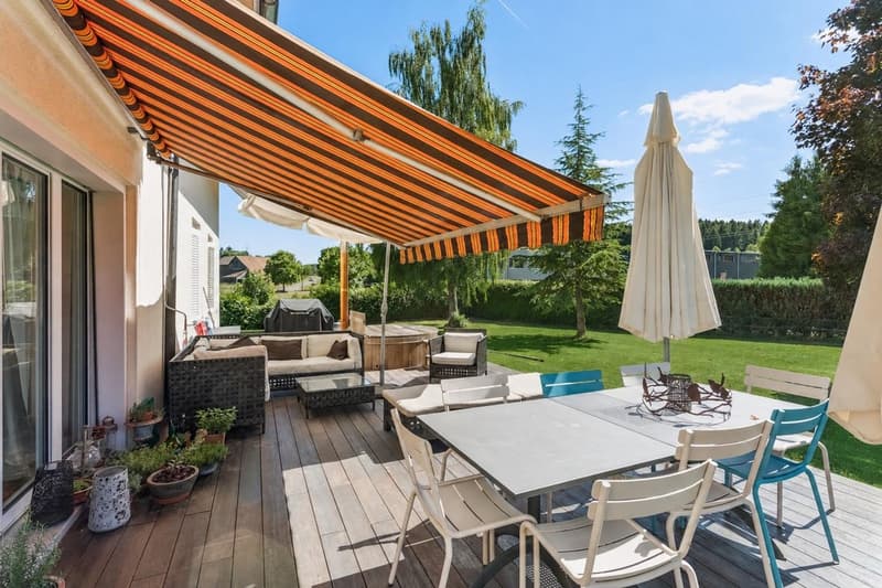 Villa individuelle sur terrain de 2'915 m², gains solaires importants (4)