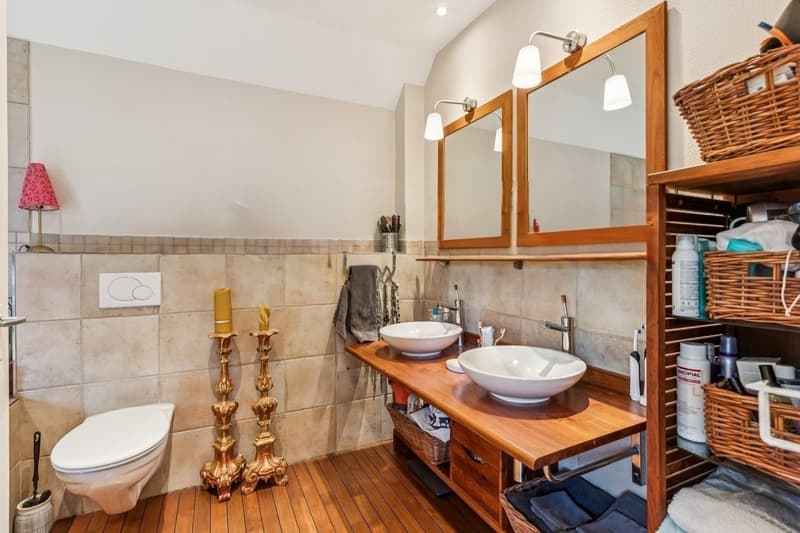 Villa individuelle sur terrain de 2'915 m², gains solaires importants (10)