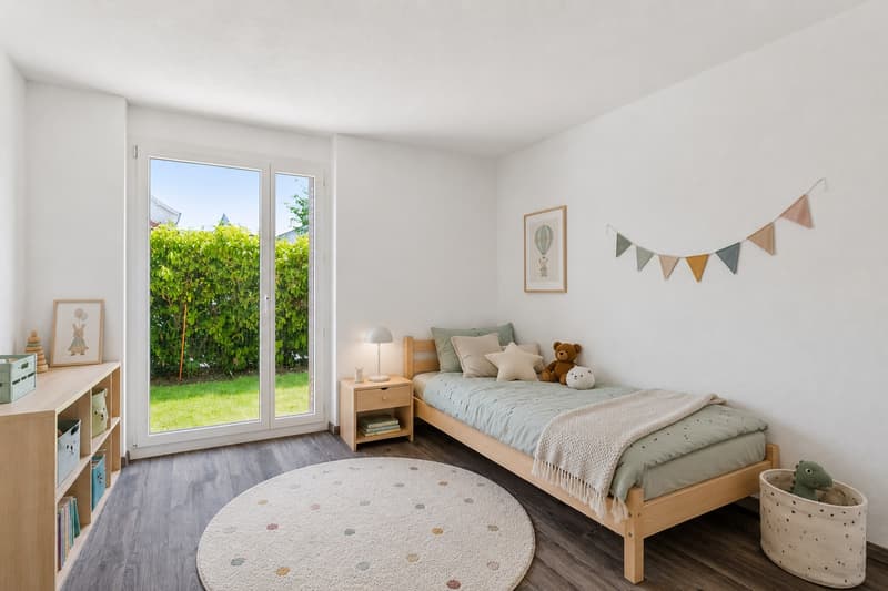 Wohnung 4,5 Zimmer, Terrasse, eigenem Garten und Bahnhof in wenigen Metern (6)