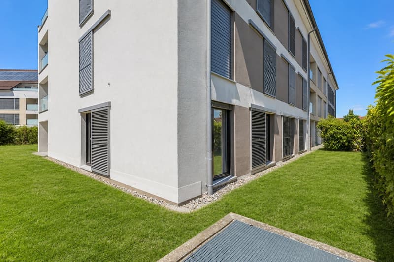 Wohnung 4,5 Zimmer, Terrasse, eigenem Garten und Bahnhof in wenigen Metern (11)