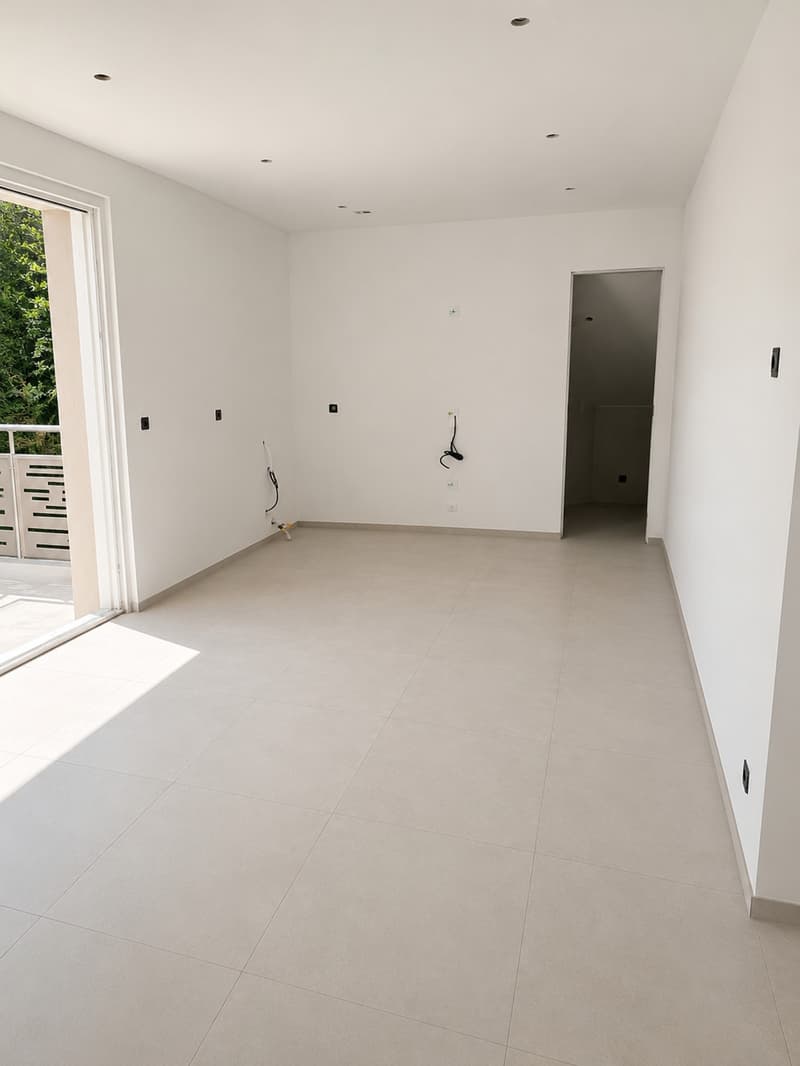 Appartement MINERGIE de 3.5 pièces au 1er étage avec balcon (lot 3) / (3)