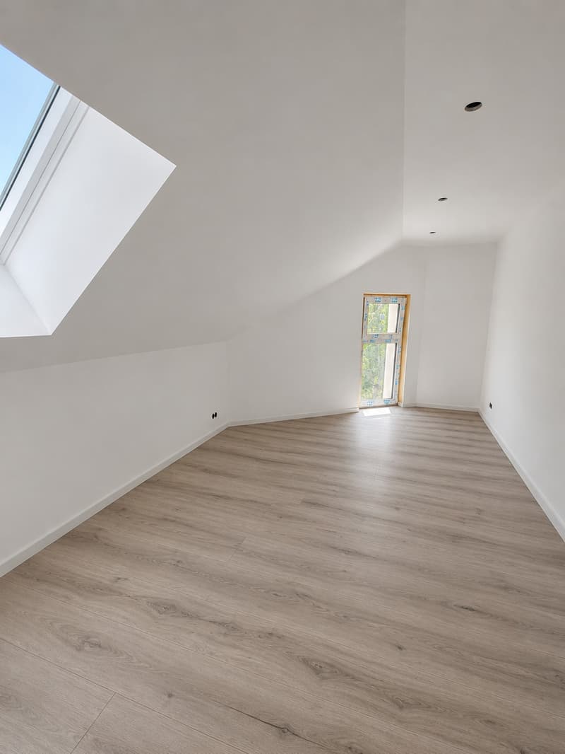 82 m² de confort au dernier étage avec balcon de 10.60 m² (5)