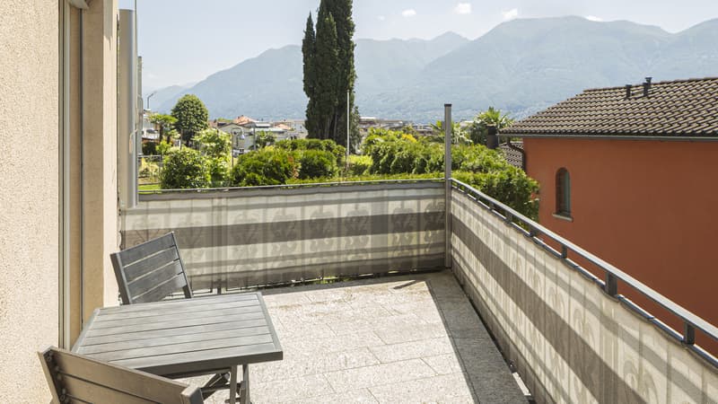 BALCONE CON VISTA | BALKON MIT AUSSICHT