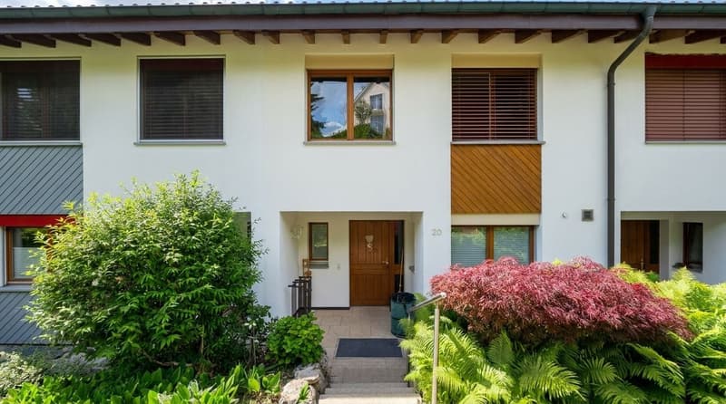 5½ Zimmer Einfamilienhaus mit Garten und Weitsicht (2)