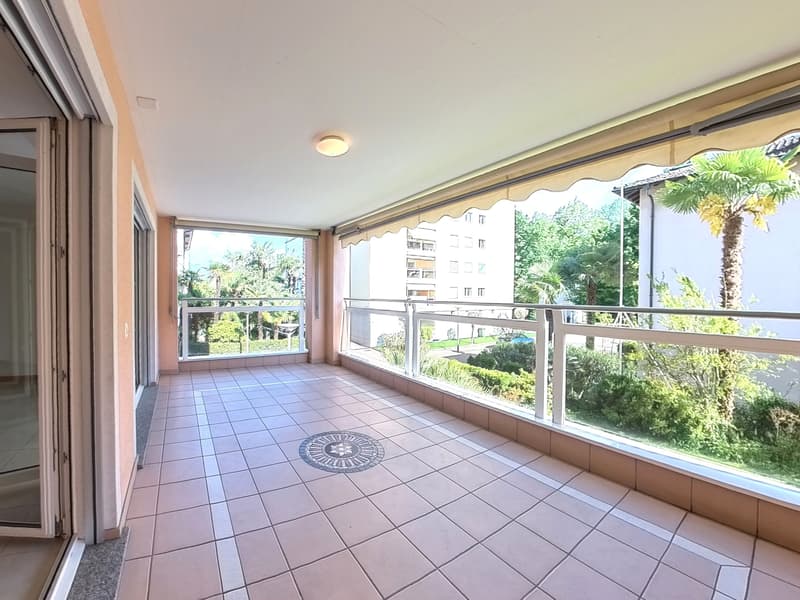Helle 4.5-Zimmer-Wohnung mit 3 Balkonen, seenah in Locarno (12)