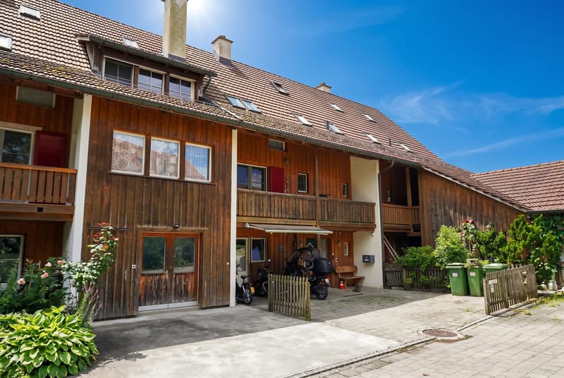 7½-Zimmer-Familienhaus mit viel Raum auf vier Ebenen (1)