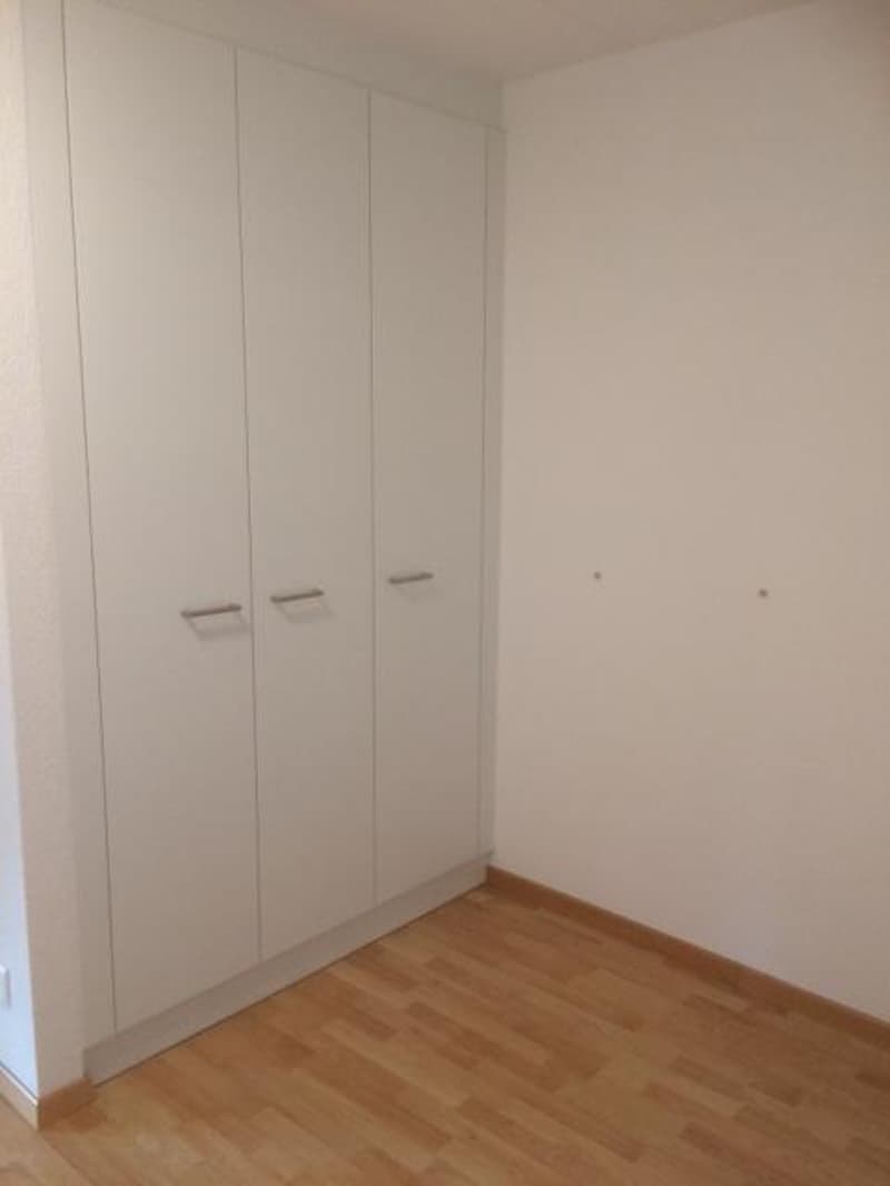 Ampio appartamento di 2.5 locali a Heimberg (6)