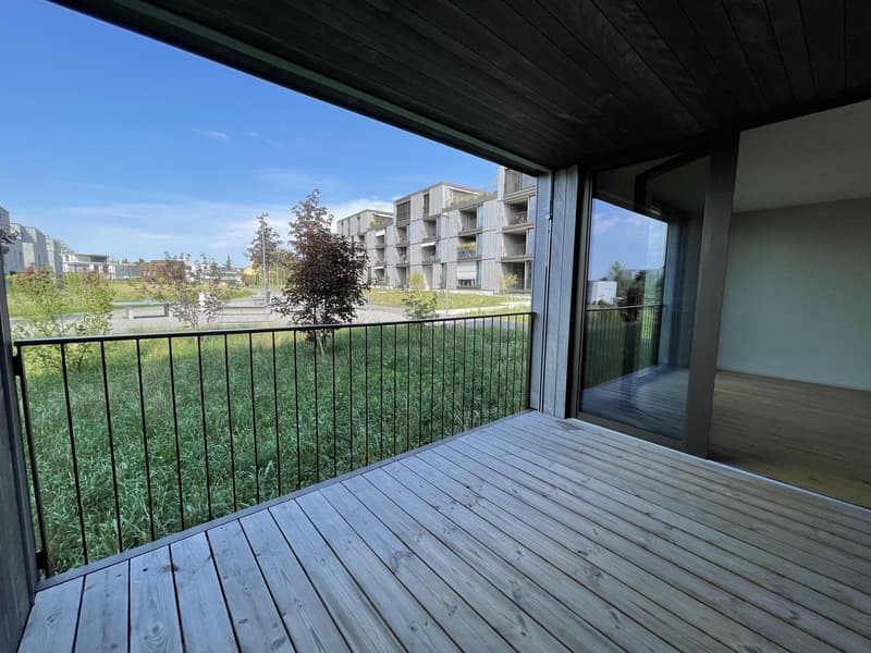 Topmoderne 2.5 Zimmerwohnung im Grünen (5)