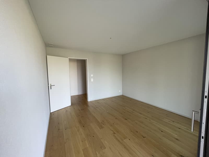 Moderne 3.5 Zimmerwohnung mitten in einem Park über Zollikofen (4)