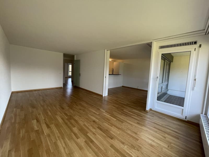 2.5-Zimmerwohnung mit unverbaubarer Aussicht (4)