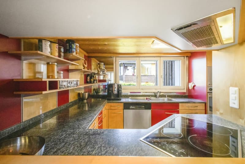 Spacieuse maison unifamiliale de 8,5 pièces avec beaucoup d'espace pour toute la famille à Haag (7)