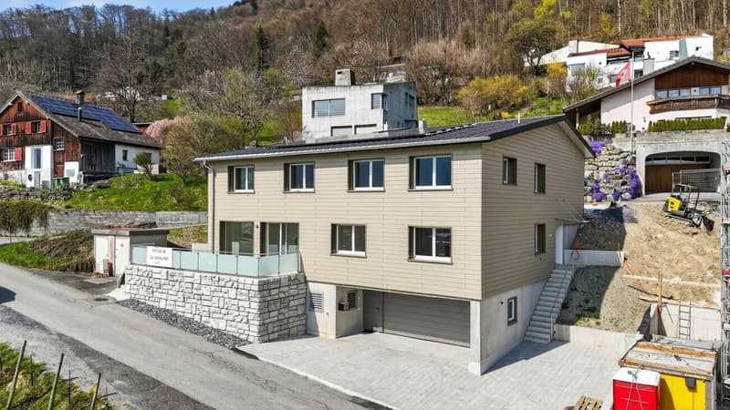 Modern 5.5-room single-family house with flexible 2.5-room annex (5)