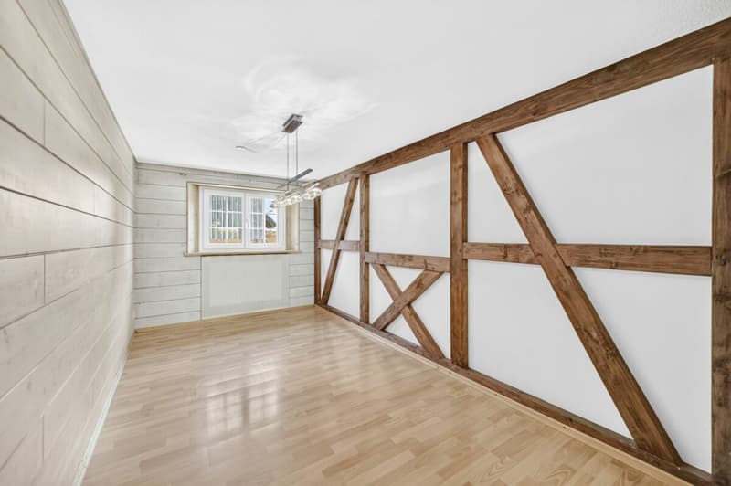 Old building charm meets modern comfort (5)