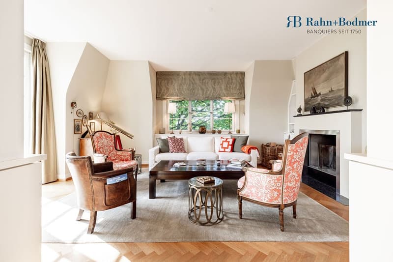 Spacious maisonette apartment with roof terrace in exclusive Zürichberg location (8)