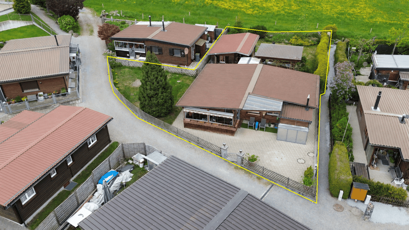 Chalet retreat in Toggenburg with peace, garden idyll, and far-reaching views (1)