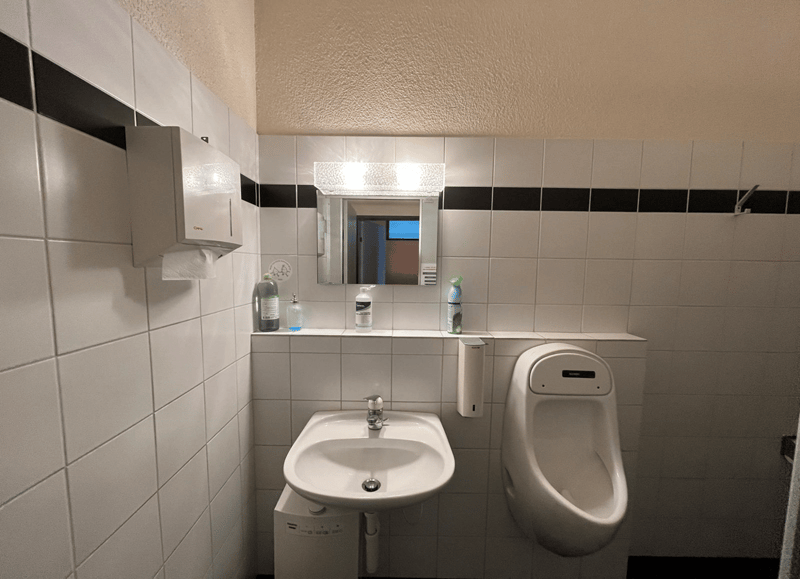Beautiful & Central Office Space for Rent (18)