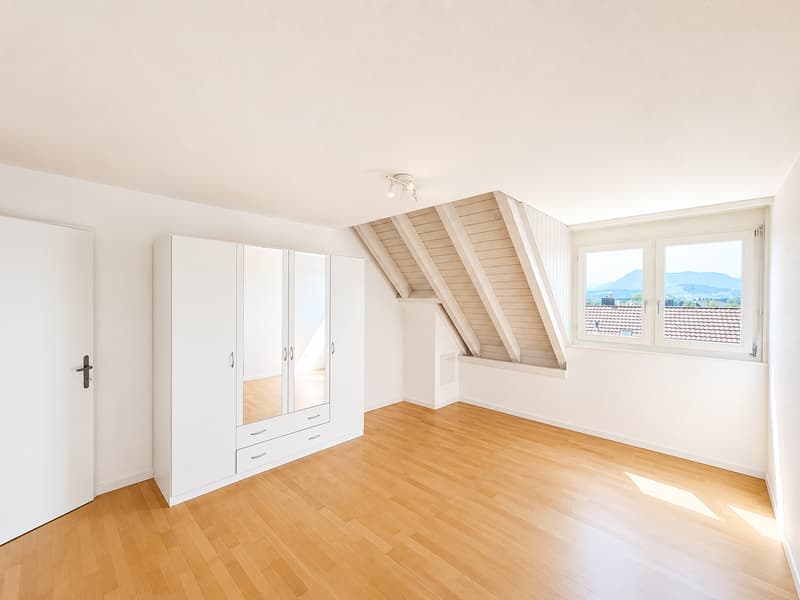 Maisonette-Wohntraum mit Galerie und Bergsicht (4)