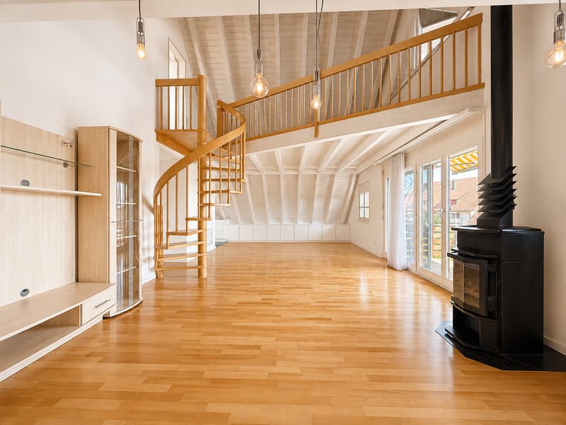 Maisonette-Wohntraum mit Galerie und Bergsicht (1)