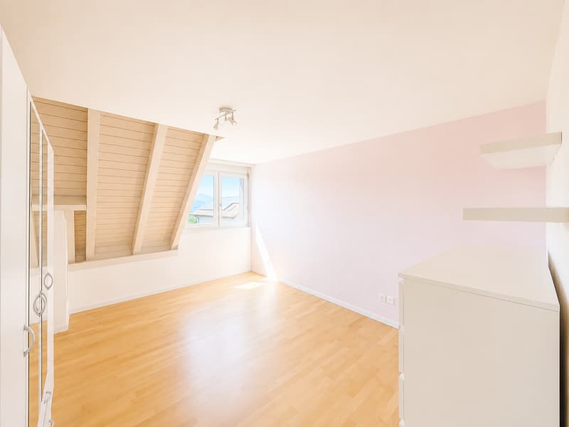 Maisonette-Wohntraum mit Galerie und Bergsicht in Abtwil (5)