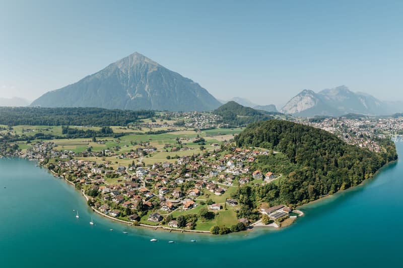Exclusive single-family house above Lake Thun: Light. Space. View. (8)