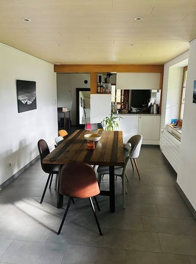 Bright 5.5-room apartment in Villiers (2)