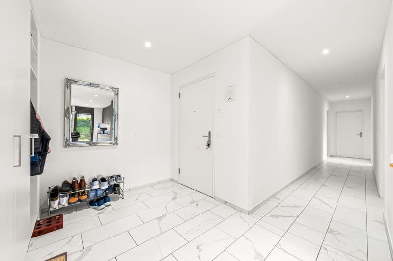 4.5-room garden apartment with 50 m² terrace in Gränichen for sale (12)