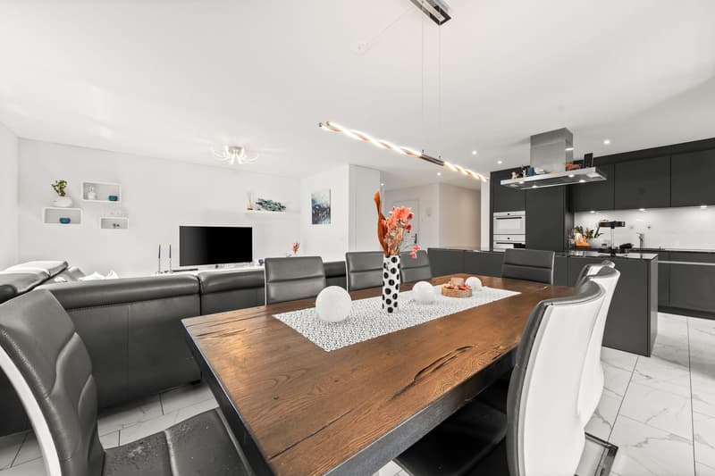 4.5-room garden apartment with 50 m² terrace in Gränichen for sale (9)