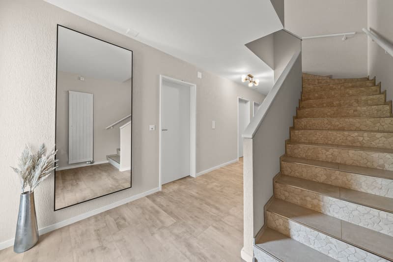 Bellach: 5.5-room terrace house, 200 m² terrace, renovated (11)