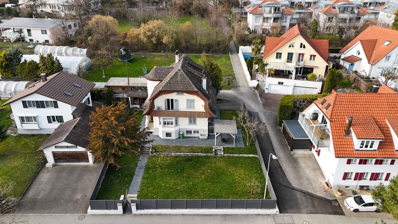 Two-family house (2 units) with large garden in Bettlach for sale (2)
