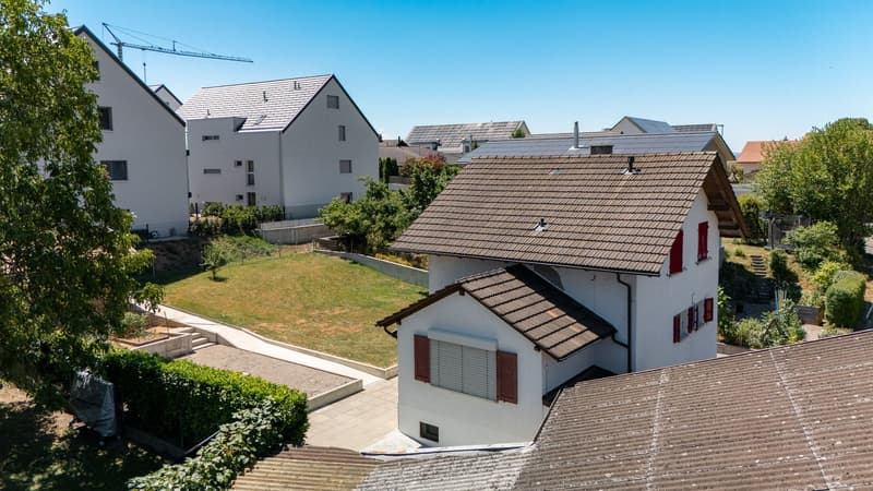 Maison unifamiliale de 4,5 pièces avec garage double à vendre à Oberbipp (2)