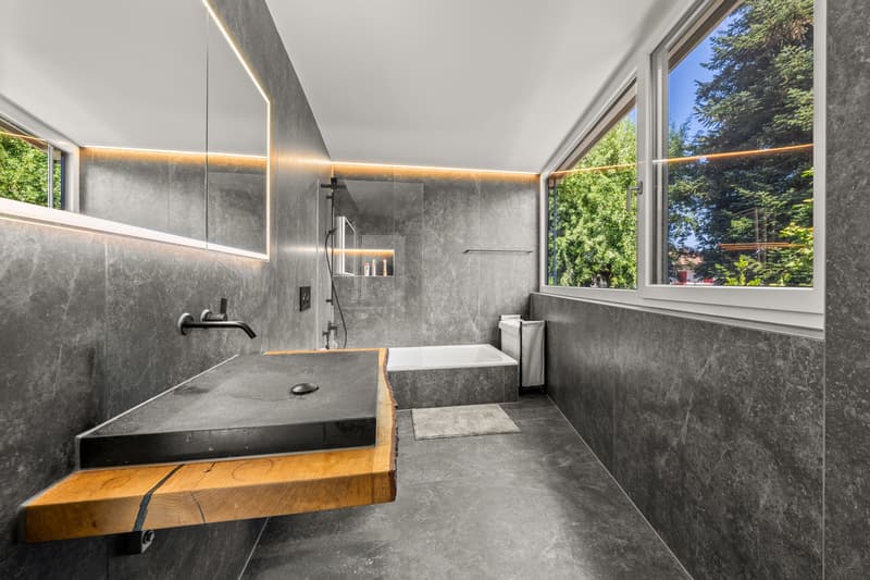 Modernes 6.5-Zimmer-Einfamilienhaus mit Garten in Gerlafingen (13)