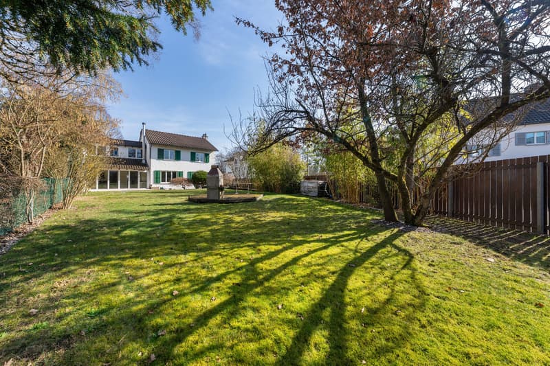 5.5-Zi.-Einfamilienhaus mit Garten & Wintergarten in Solothurn kaufen (1)