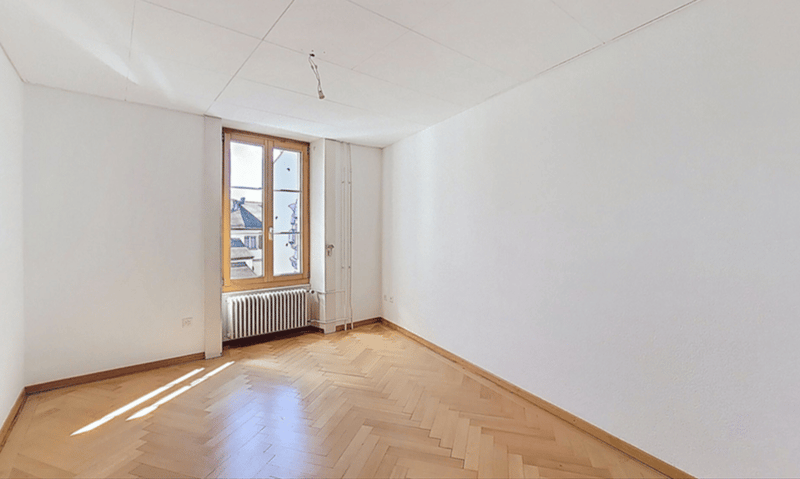 Geräumige 5-Zimmer-Wohnung in Payerne renoviert (11)