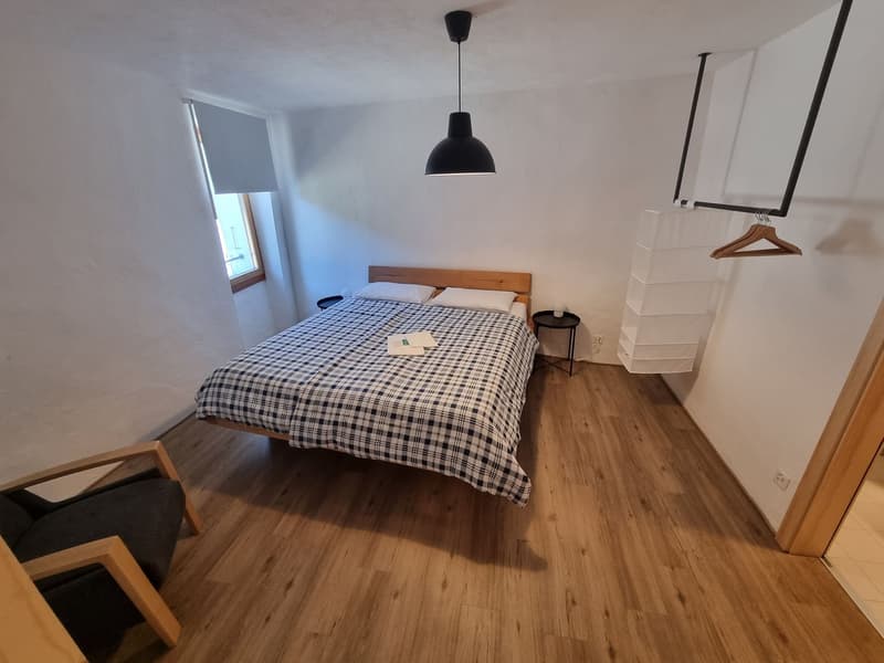 Appartement de deux pièces moderne complètement rénové dans le noyau de Cabbio (4)